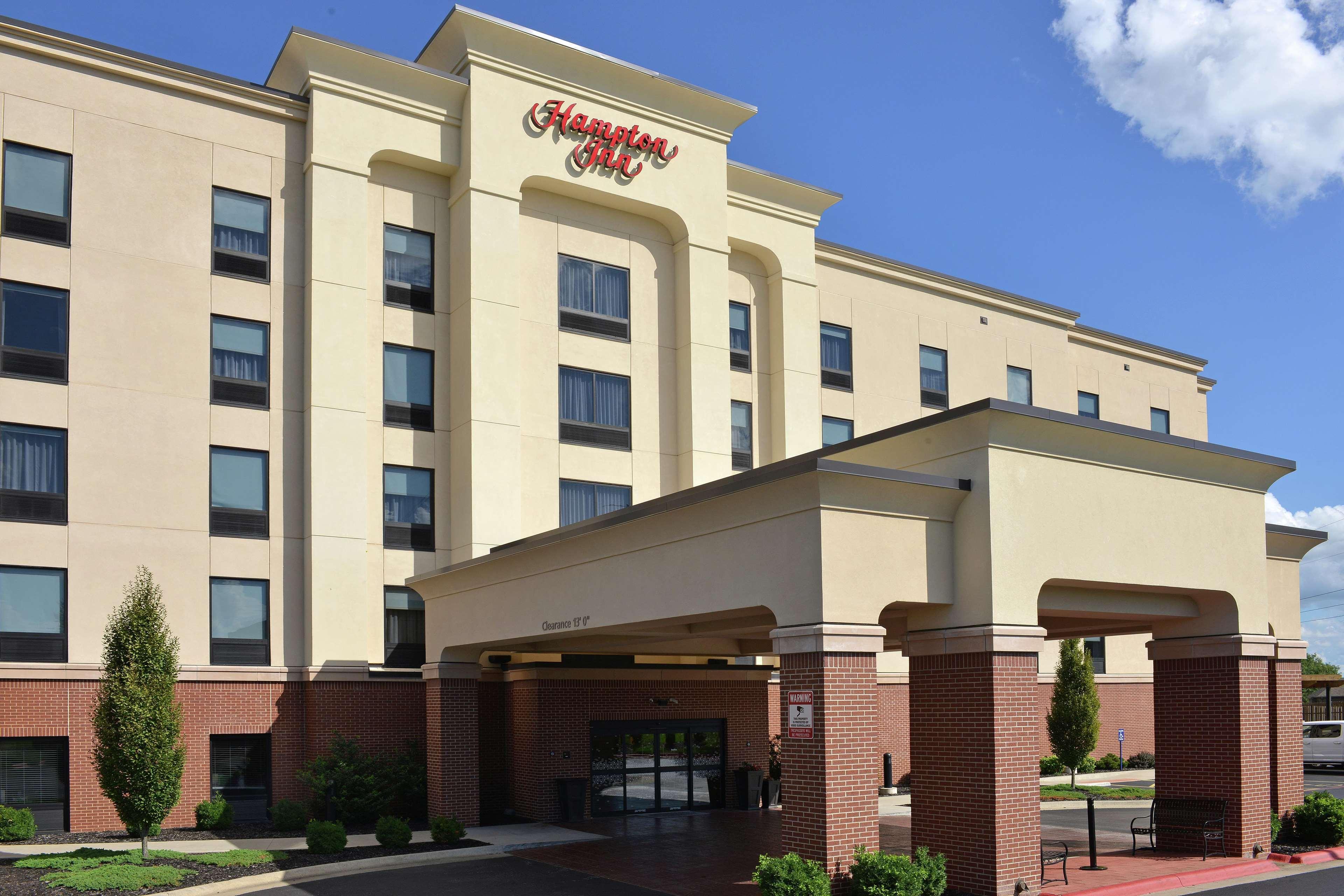 Hampton Inn Springfield-Southeast, Mo Exterior photo